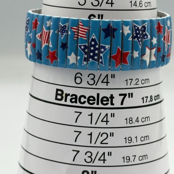 Willabee & Ward Season Watch July Month Red Blue Stars Patriotic Stretch Band - Picture 12 of 14